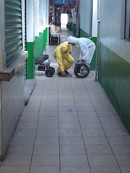 Servicio de fontanería y desazolve de tuberías sanitarias e hidráulicas en la <b>Colonia  Amp. Torre Blanca</b>